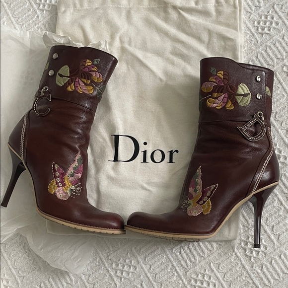 Dior Romantic flowers embroidered CD heeled boots floral butterfly embellished - Picture 1 of 17